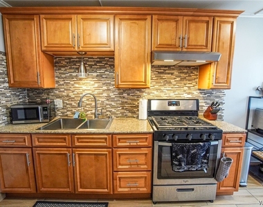 1225 Hertel Avenue - Photo Thumbnail 8