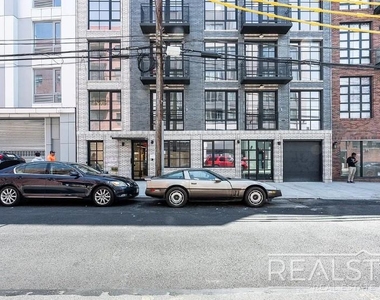 37-25 32nd Street - Photo Thumbnail 13
