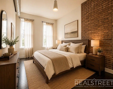 105 Weirfield St - Photo Thumbnail 4