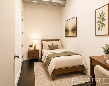 105 Weirfield St - Photo Thumbnail 5