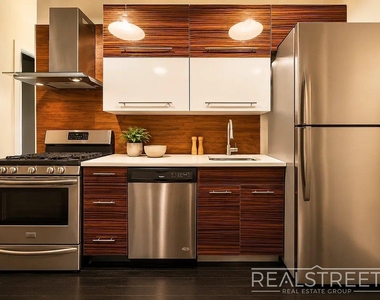 105 Weirfield St - Photo Thumbnail 2