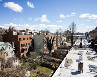225 Winthrop St - Photo Thumbnail 12