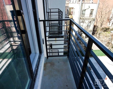 225 Winthrop St - Photo Thumbnail 11