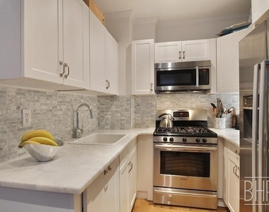 63 Montague Street - Photo Thumbnail 4