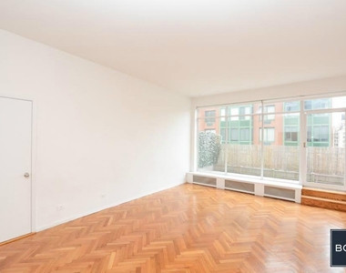 East 69th Street - Photo Thumbnail 1