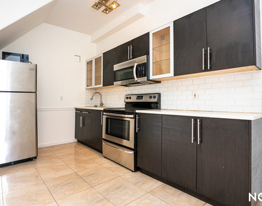 438 Wilson Ave 11221 - Photo Thumbnail 3