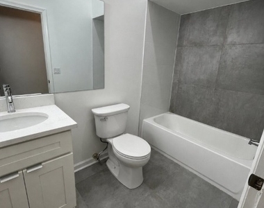 403 S Main St - Unit 302 - Photo Thumbnail 6