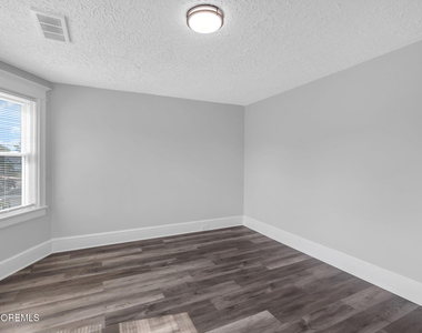 209 Atkins Avenue - Photo Thumbnail 12