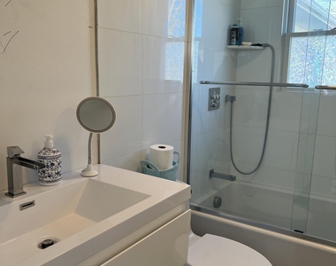 39 Cedar Avenue - Photo Thumbnail 7