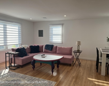 39 Cedar Avenue - Photo Thumbnail 3
