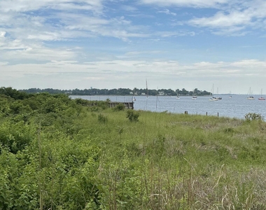 37 Myrtle Avenue - Photo Thumbnail 11