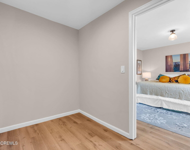 282 Carr Avenue - Photo Thumbnail 19