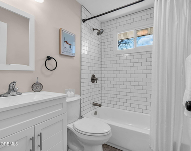 282 Carr Avenue - Photo Thumbnail 16
