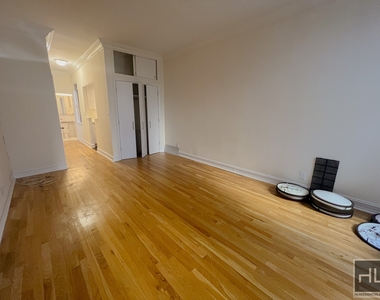 West 68th Street - Photo Thumbnail 1