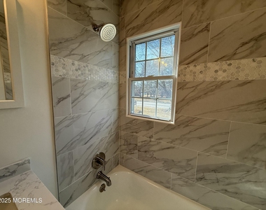 58 Stonehurst Boulevard - Photo Thumbnail 13