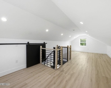 194 Fort Plains Road - Photo Thumbnail 38