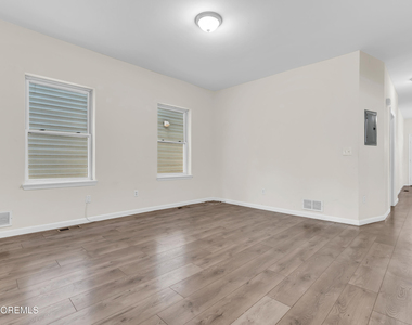 102 Broad Street - Photo Thumbnail 7