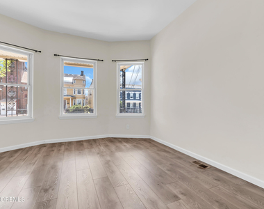 102 Broad Street - Photo Thumbnail 5