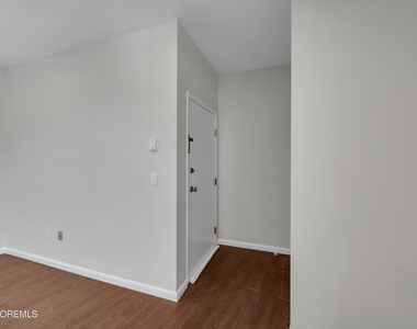 31 W Front Street - Photo Thumbnail 12