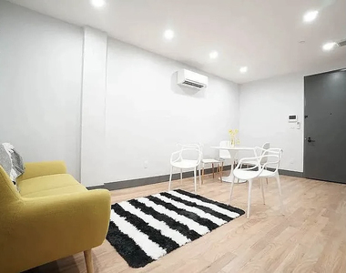 205 Rochester Avenue - Photo Thumbnail 4