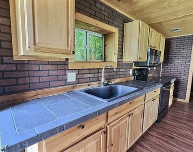 10669 Mineral Wells Highway - Photo Thumbnail 9