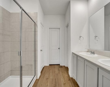 3221 Sioux Trail - Photo Thumbnail 11