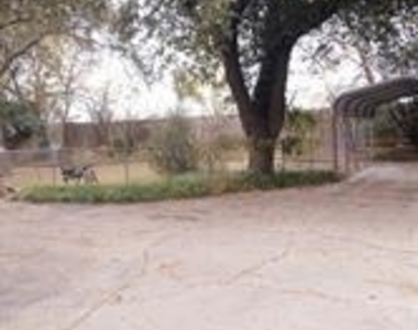 1413 Alford Drive - Photo Thumbnail 16