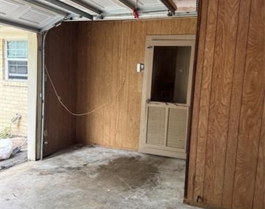 1413 Alford Drive - Photo Thumbnail 14