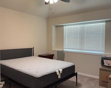 1113 Pheasant Crossing - Photo Thumbnail 22