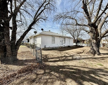 1509 Se 18th Street - Photo Thumbnail 4