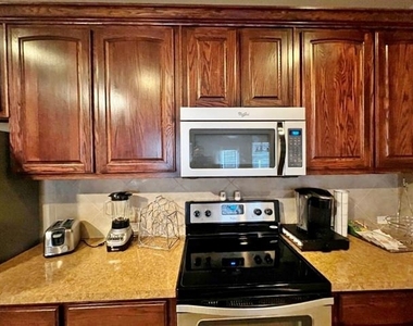 9322 Moon River Drive - Photo Thumbnail 3