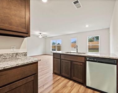 908 Burlington Avenue - Photo Thumbnail 2