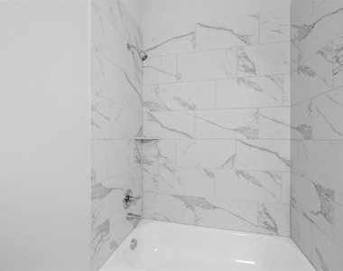1822 Buckeye Lane - Photo Thumbnail 3
