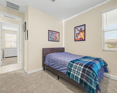 5816 N 90th Drive - Photo Thumbnail 5