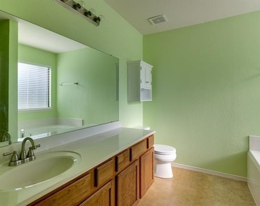 13048 Fencerow Road - Photo Thumbnail 16