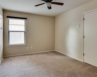 13048 Fencerow Road - Photo Thumbnail 20