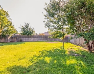 13048 Fencerow Road - Photo Thumbnail 28