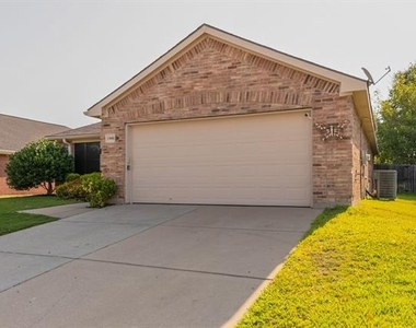 13048 Fencerow Road - Photo Thumbnail 2