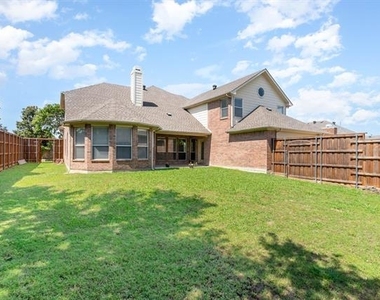 2940 Hagen Drive - Photo Thumbnail 22