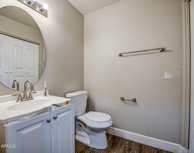 18613 N 35th Street - Photo Thumbnail 6