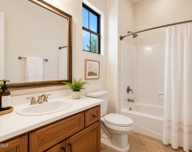 17809 N 57th Place - Photo Thumbnail 27