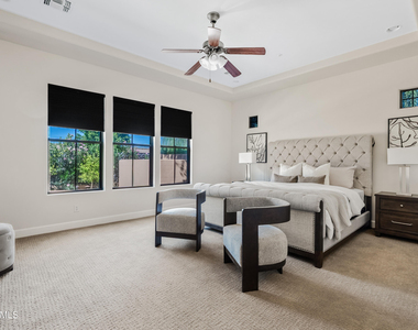 17809 N 57th Place - Photo Thumbnail 8