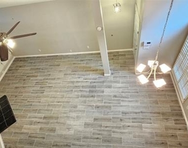 2956 S Bend Drive - Photo Thumbnail 18