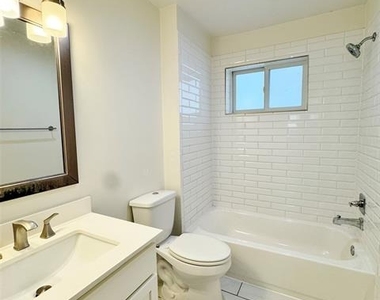 5010 San Jacinto Street - Photo Thumbnail 4