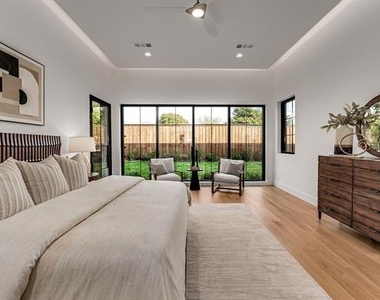 10050 Gooding Drive - Photo Thumbnail 26