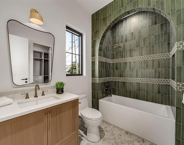 10050 Gooding Drive - Photo Thumbnail 33