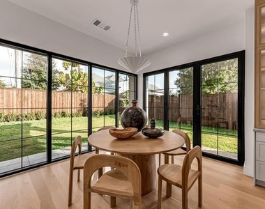10050 Gooding Drive - Photo Thumbnail 23