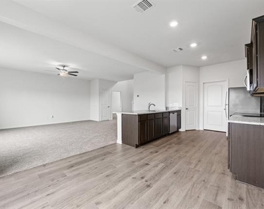 1301 Wind Drift Way - Photo Thumbnail 3