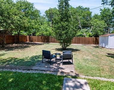8005 Lazy Lane Road - Photo Thumbnail 27