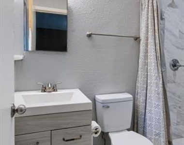 8005 Lazy Lane Road - Photo Thumbnail 22